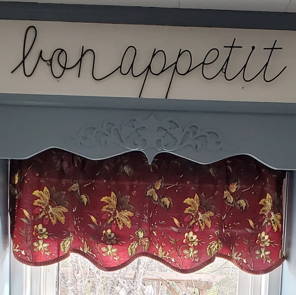 Waverly Home Classics Floral Valance Curtain with Red and Yellow Accents.